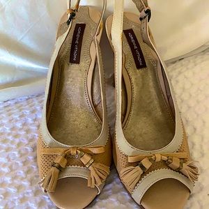 Adrienne Vittadini Nude w/white trim spectator style pumps